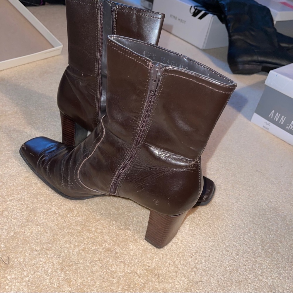 Ann Marino - Brown Ankle Heeled Boots - 10